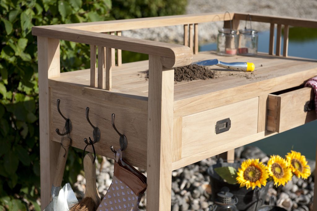 steen outdoor